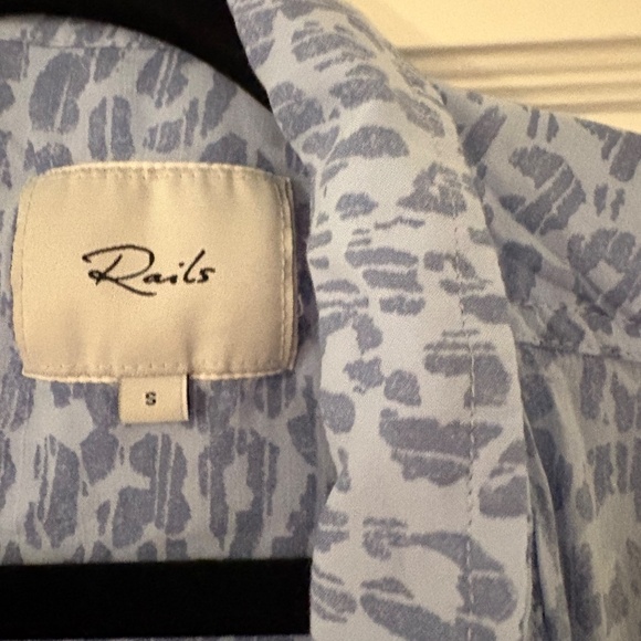 Rails Josephine Batik Cheetah Button-Front Shirt in Blue- Small - Picture 3 of 5